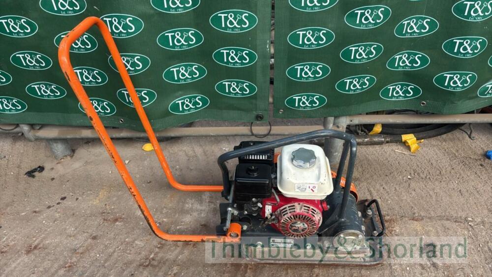 Belle 12 petrol plate compactor