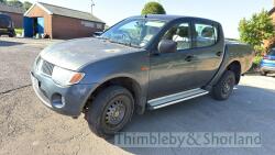 Mitsubishi L200 crew cab pickup (2007) OU57 XZV, 63,850 miles - 2