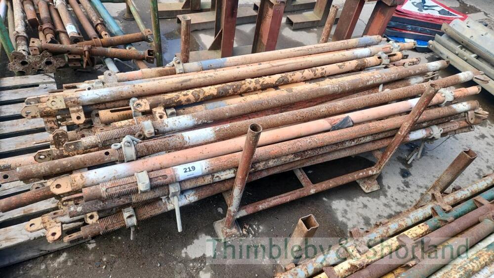 Stillage of Push Pull Acrows
