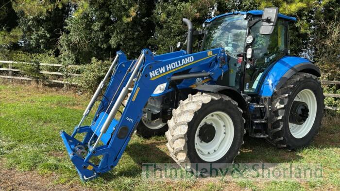New Holland TS120 Tractor with 750TL foreloader (2020) RX20 CWT, 1354 hours, 40k box. Electro Command. Front tyres 440/60 R28 & rear tyres 540/65 R38.