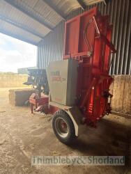 Arcusin C14 bale accumulator/stacker (2013) - 8