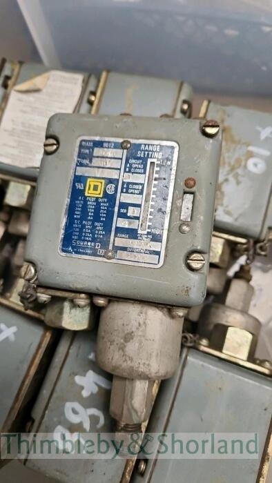 x10 Compressor On/Off Switches