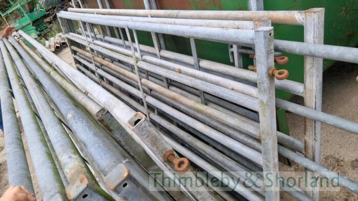 3.5m galvanised L.D. gate