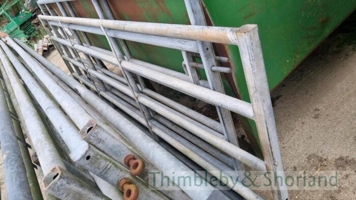 3.5m galvanised L.D. gate