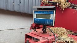 HiSpec V12 vertical feed mixer trailer (2011) - 4