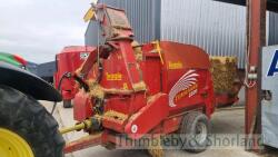 Teagle Tomahawk 8500 SC bale shredder & spreader (2014)
