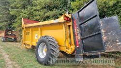 Richard Western D2150 rear discharge manure spreader (2014) - 7