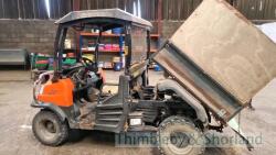Kubota RTV900 4x4 all terrain vehicle. Hours and year unknown - 10