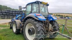 New Holland TS120 Tractor with 750TL foreloader (2020) RX20 CWT, 1354 hours, 40k box. Electro Command. Front tyres 440/60 R28 & rear tyres 540/65 R38. - 9