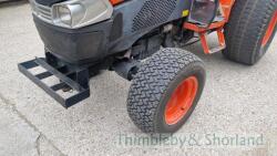 Kubota L5240 Compact Tractor (2017) 4742 ours - A frame not included - 2