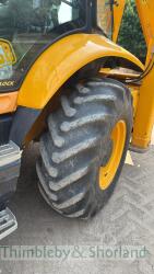 JCB 4CX Sitemaster Backhoe (2007) GN07 NDG, 1817 hours - with 4in1 bucket, forks and 4 buckets - 12