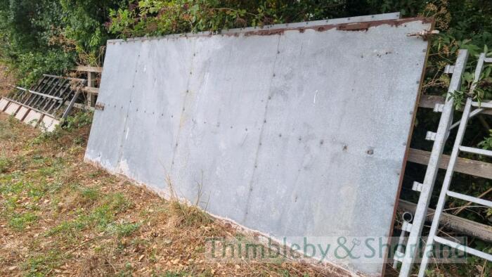3 x 4.8m galvanised clad gates