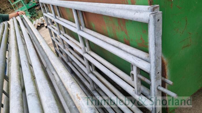 3.15m galvanised H.D gate